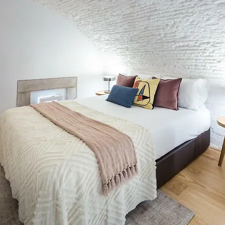 Apartment Sweet - Luxury Chiado Lisbon